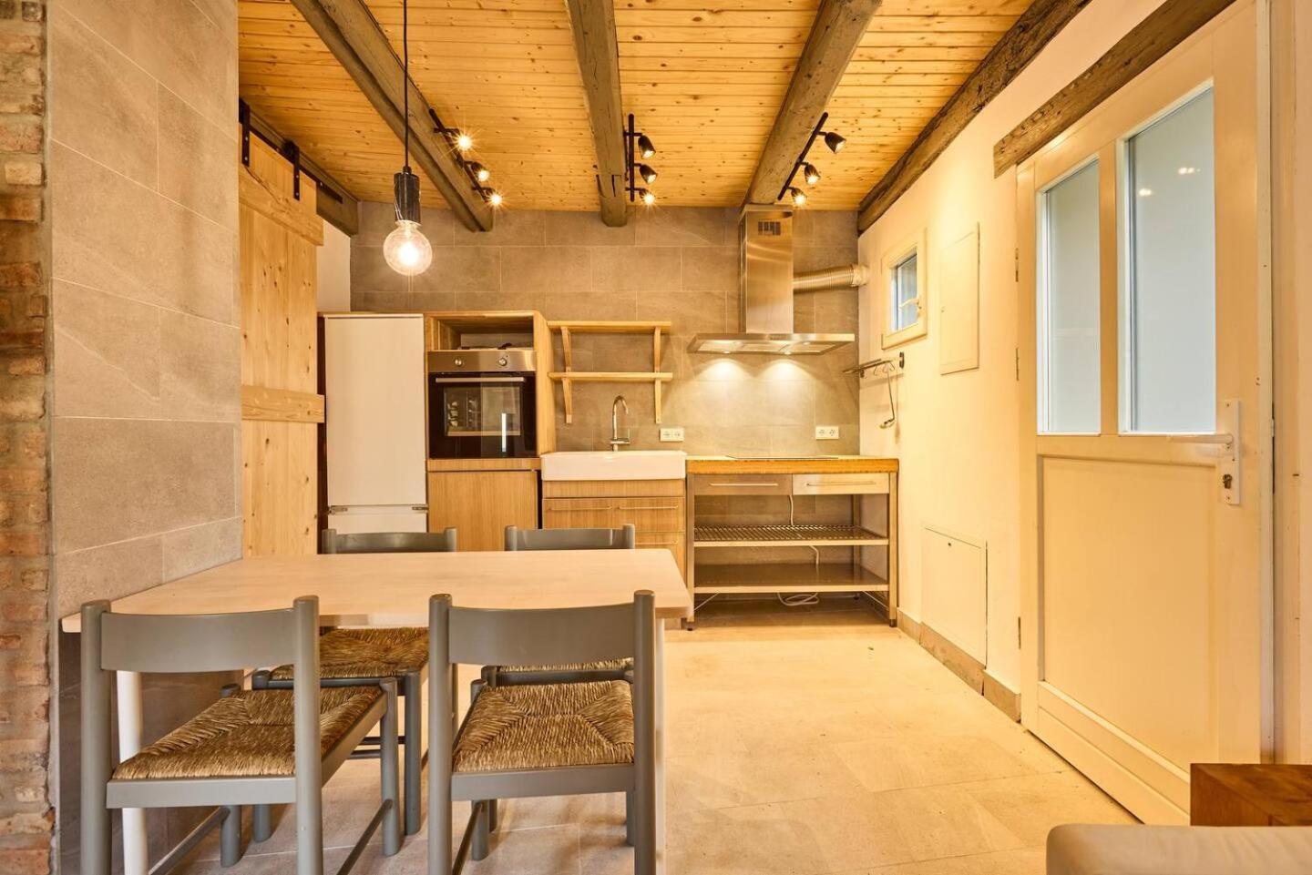 Rote Wohnung - Ferienwohnung Sulzbach an der Murr Bagian luar foto